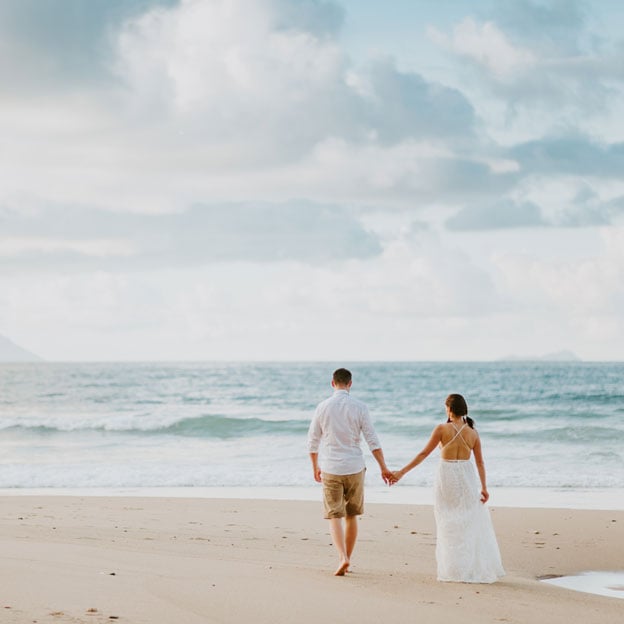 How to Plan a  Beach Wedding