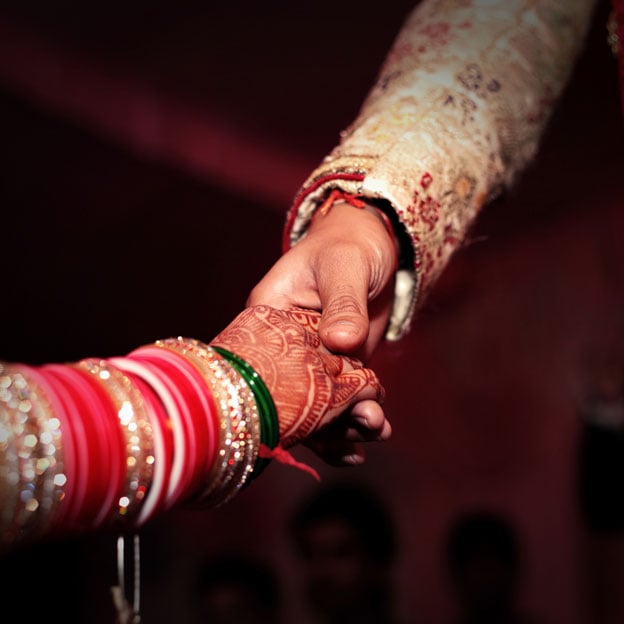 7 Unique Wedding  Traditions from Around the World